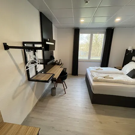 Yebs 3* Günzburg