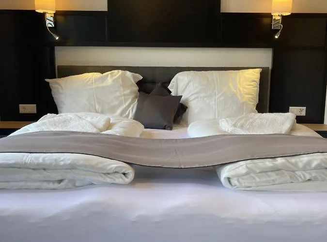 Yebs Hotell